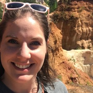 Meet your Posher, Lisa